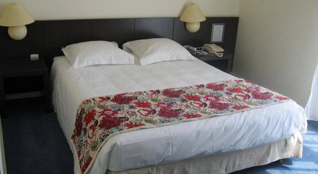 Hotel Best Western Thalasstonic, Rezerwuj Ośrodek wypoczynkowy Douarnenez 