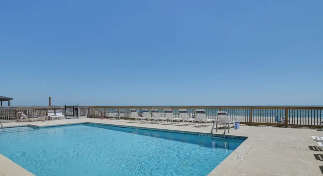 Апартаменты с 2 комнатами с балконом Coastal Condo on Beach w/ Community Pool Access!