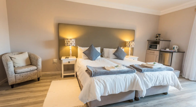 Retreat on Main Bed and Breakfast, Rezervovat Hotel Port Elizabeth Central 