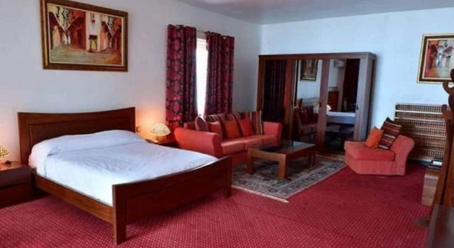 Suite Hotel El Mountazah