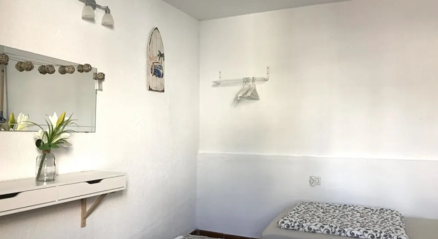 Номер Economy Endless Summer Hostel