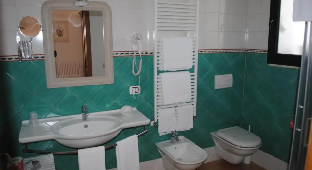Четырёхместный номер Standard Hotel Giardino Giamperduto
