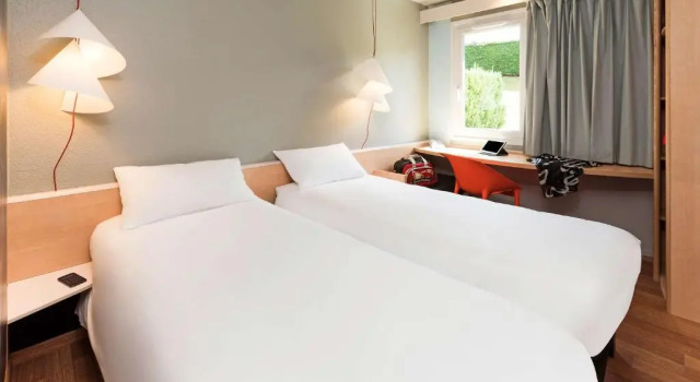 Двухместный номер Standard ibis Montbéliard