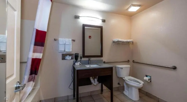 Номер Standard Red Roof Inn Valdosta - University