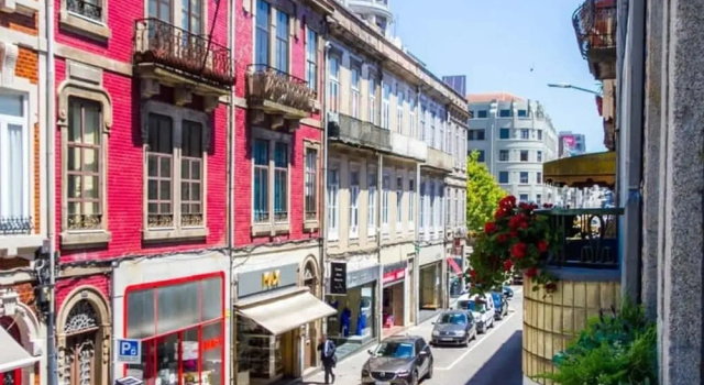 Liiiving in Porto Invictus Bolh o Market, Забронировать Апартаменты/квартира Порту Регион Порту, рядом с Приходская церковь Богоматери Непорочного Зачатия