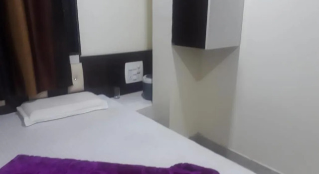 Hotel Arzoo Palace, Забронировать Отель Отели штата Раджастхана с парковкой, Парковка