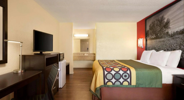 Двухместный номер Standard Super 8 by Wyndham Corsicana