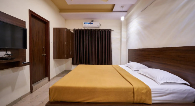Hotel Ranjan Deluxe