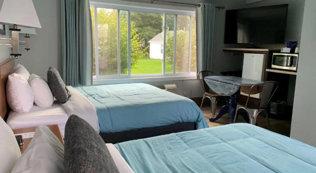 Номер Economy Beachfront Inn