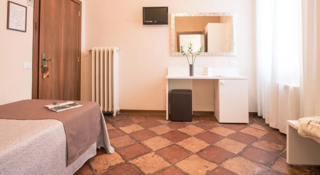 Standard Einzel Zimmer Hotel Europa