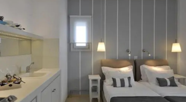 Romantica Suites, Prenota Hotel Naoussa Paro