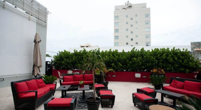 Hotel Victor - a Thompson Hotel, Varaa Hotelli Hotellit Miami Beach uima-altaalla, Uima-allas