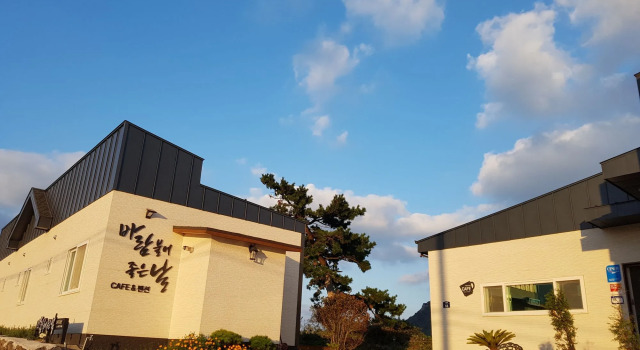济州温德咖啡馆&度假屋, 预订 宾馆 安德溪谷 西归浦市