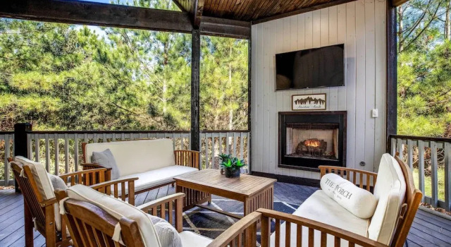 'painted Sky' Modern Broken Bow Cabin w/ Hot Tub!, Prenota Casa vacanze Hochatown Oklahoma