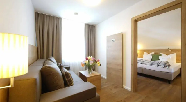 Gasthof-Hotel Dannerwirt, Book Hotel Hotels in Chiemgau with Parking, Parking