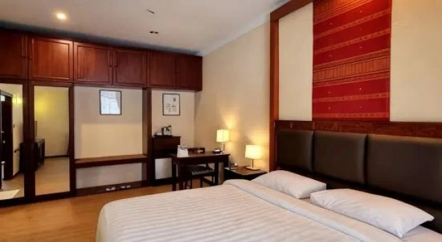 Люкс Toba Beach Hotel
