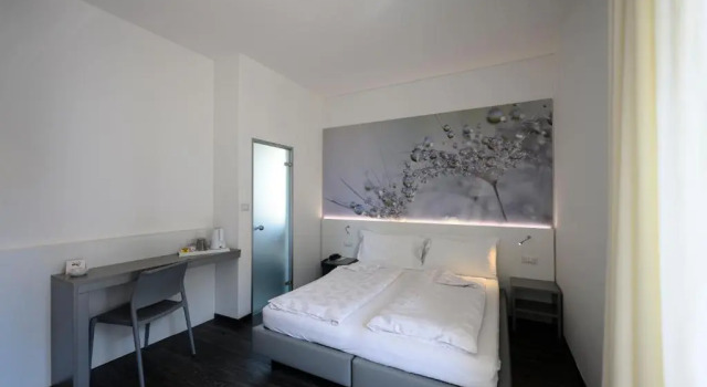 Двухместный номер Standard Hotel Riviera