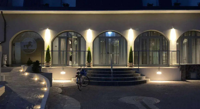 Hotel Cavallo Bianco, Prenota Hotel Reggiolo Emilia-Romagna