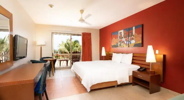 Standard Double room with balcony and with ocean view Royal Decameron Punta Sal