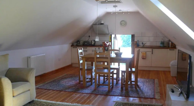 Шале The Motor House