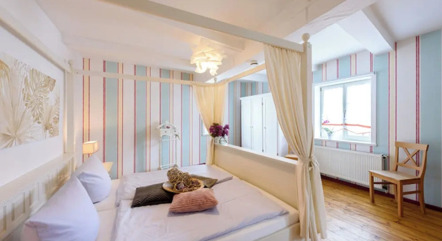 Ackerbürgerhof Ballstraße 18, Prenota Appartamento Hotel a Garz con parcheggio, Parcheggio