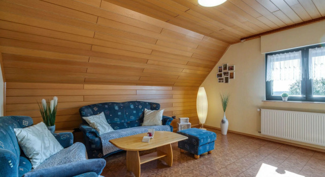 Apartment in Westerwald With Private Balcony, Rezervasyon Daire Hohn Westerwald