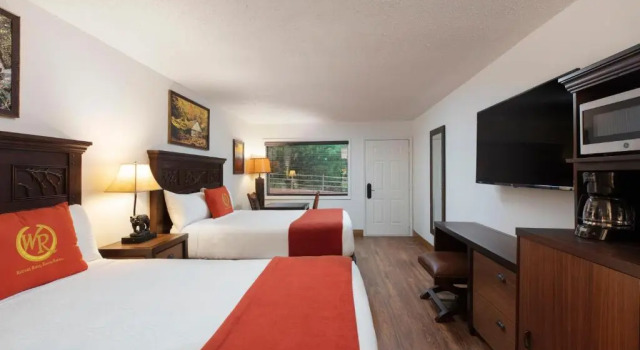 Четырёхместный номер Standard Westgate Branson Woods Resort