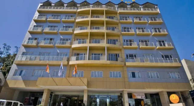 Двухместный люкс c 1 комнатой Baguio Burnham Suites Hotel