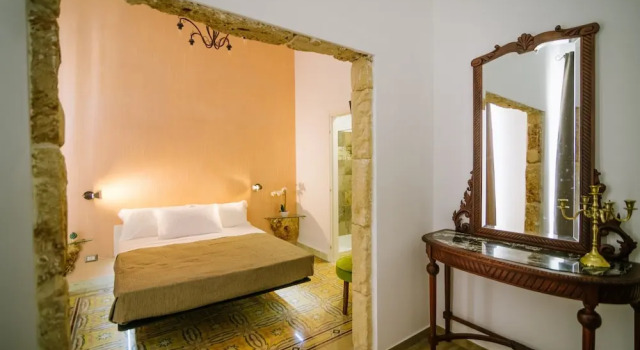 Люкс Luxury Regina Elena Rooms