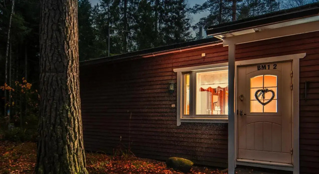Juhlamenot Cottages, Rezervați Hotel Sipoo Southern Finland