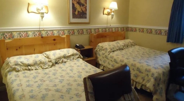 Шестиместный номер Standard Motel Cote