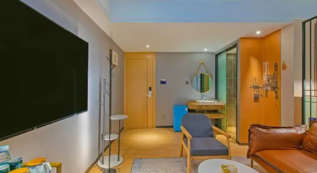 Люкс Premier Shenzhen East Railway And Buji Subway Station Ranch Hotel