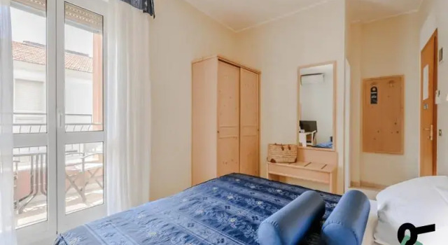 Четырёхместный номер Superior с балконом HOTIDAY Room Collection - Alassio Centro