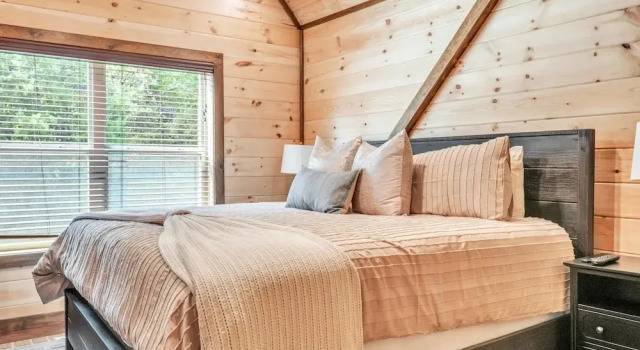 Ern803 - Beary Blue Oasis 2 Bedroom Cabin, Забронировать Дом для отпуска Виллы Пиджен-Фордж, рядом с Американские горки Смоки-Маунтин, Вилла