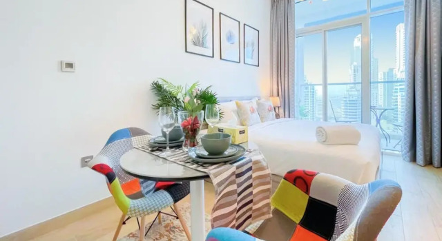 Bnbmehomes Beautiful Lake View Studio Near Marina, Забронировать Отель Дубай Эмират Дубай, рядом с Dubai Marina Yacht Club