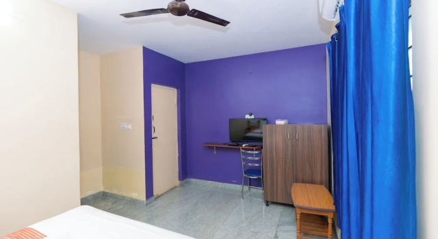 Номер Deluxe Hotel Natasha Regency