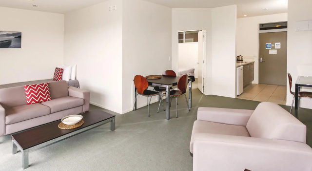 Апартаменты Цокольный этаж c 1 комнатой Beachside Resort Motel Whitianga