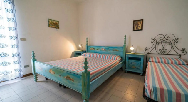 Girasoli in the center of Marina di Campo with private parking and outdoor space-I GIRASOLI, Book Hotel Marina di Campo Elba
