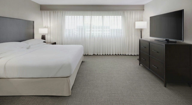 Embassy Suites Detroit - Troy/Auburn Hills, Varaa Hotelli  