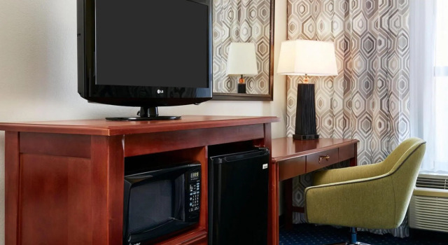Четырёхместный люкс c 1 комнатой Hampton Inn & Suites Concord-Charlotte