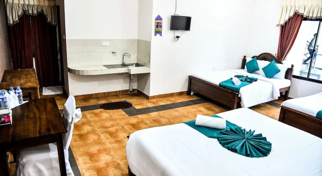 Двухместный номер Deluxe с видом на горы Sri Krishna Bhavan Hotel