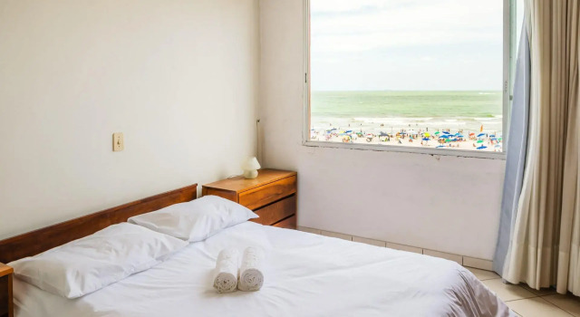 Apto Pé Na Areia Com Linda Vista Frente Mar Cel403, Забронировать Отель СПА-отели Балнеариу-Камбориу, рядом с Papagaio's Restaurant, SPA-услуги