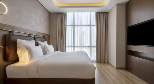 Двухместный люкс Deluxe Panoramic с видом на город Private Apartment in JVT Comfort for 4 Guests