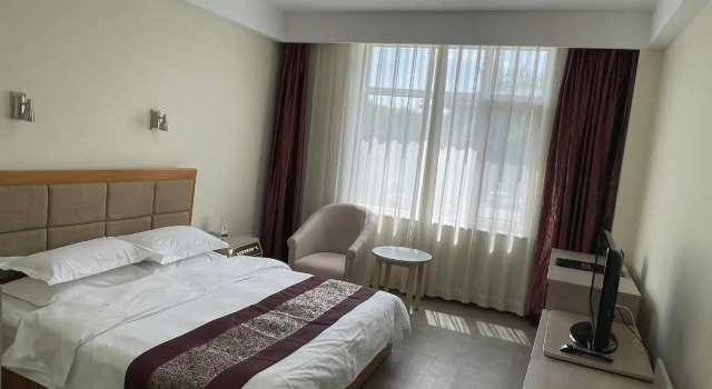 CFGC Grand Hotel, Book Hotel Hoteller i Beijing Province med parkering, Parkering