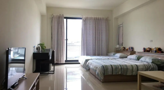 Camera quadrupla Standard con balcone Taichung HSR Homestay