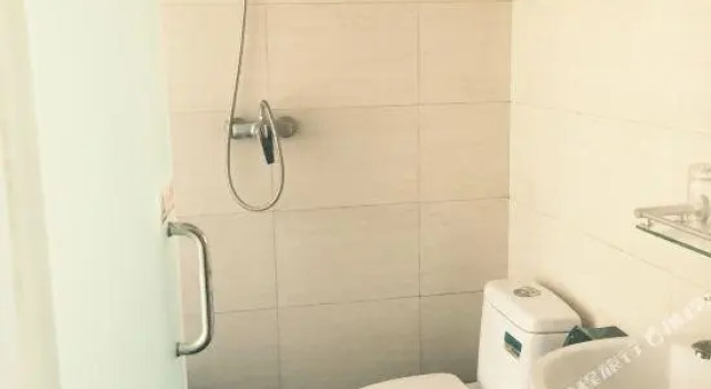 Yangguang Hotel, Rezerwuj Hotel Hongxing Pekin