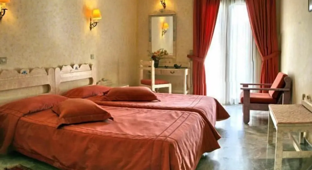 Mytilana Village Hotel, Забронировать Отель Митилини Лесбос