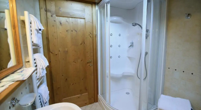 Трёхместный номер Standard Мансарда Albergo Valbella