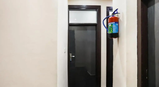 Geet Residency by OYO Rooms, Забронировать Отель Отели Нью-Дели 3 звезды, 3*