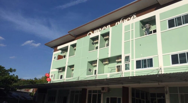 ควีนเพลส สระบุรี Queenplace Saraburi, Забронировать Отель Сарабури Сарабури